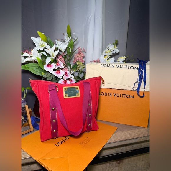 Louis Vuitton Handbags - ❌SOLD❌Authentic Limited edition line 2005 LV Anigua Cabas MM Tote Bag.